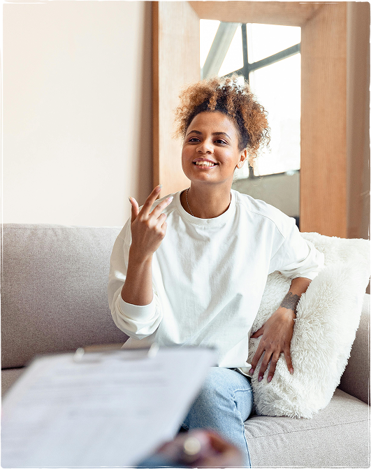 Paciente realizando terapia cognitivo conductual en Torremolinos